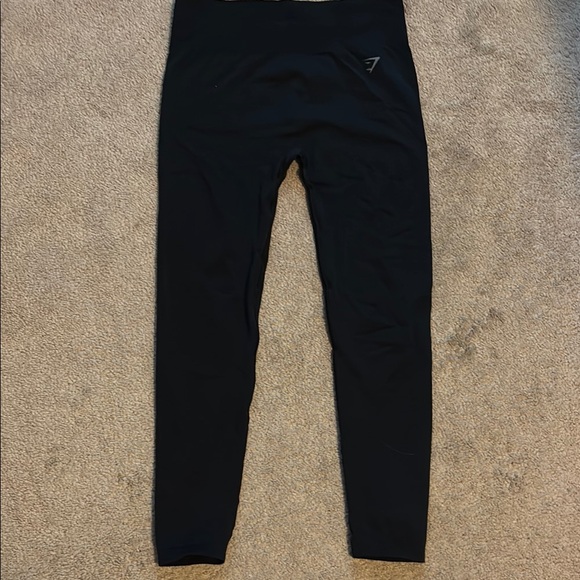 Gymshark Jet Black Active Leggings. Like new. Size Large. - Picture 1 of 5